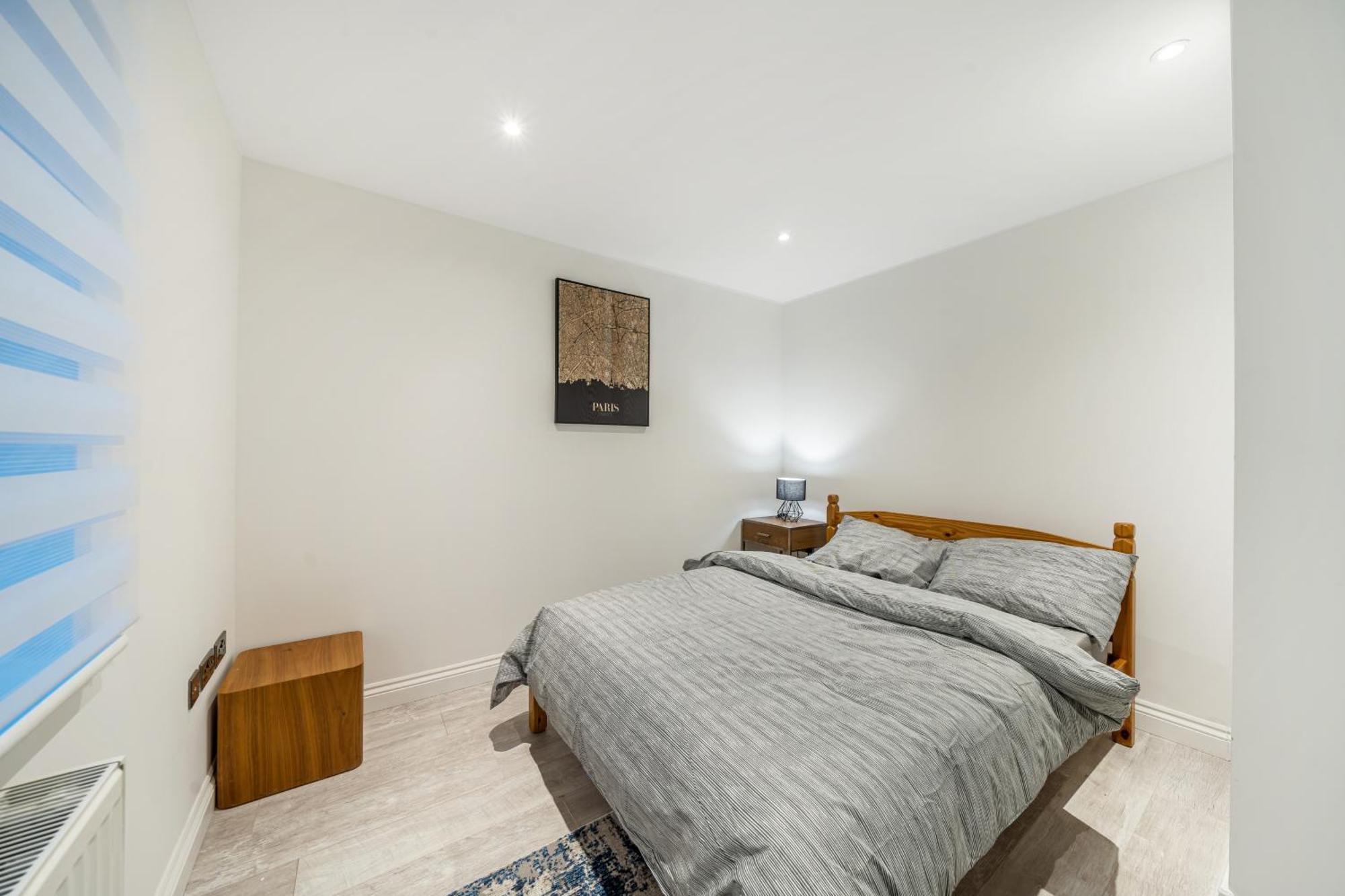 Two Bed Home In The Heart Of Egham Kültér fotó