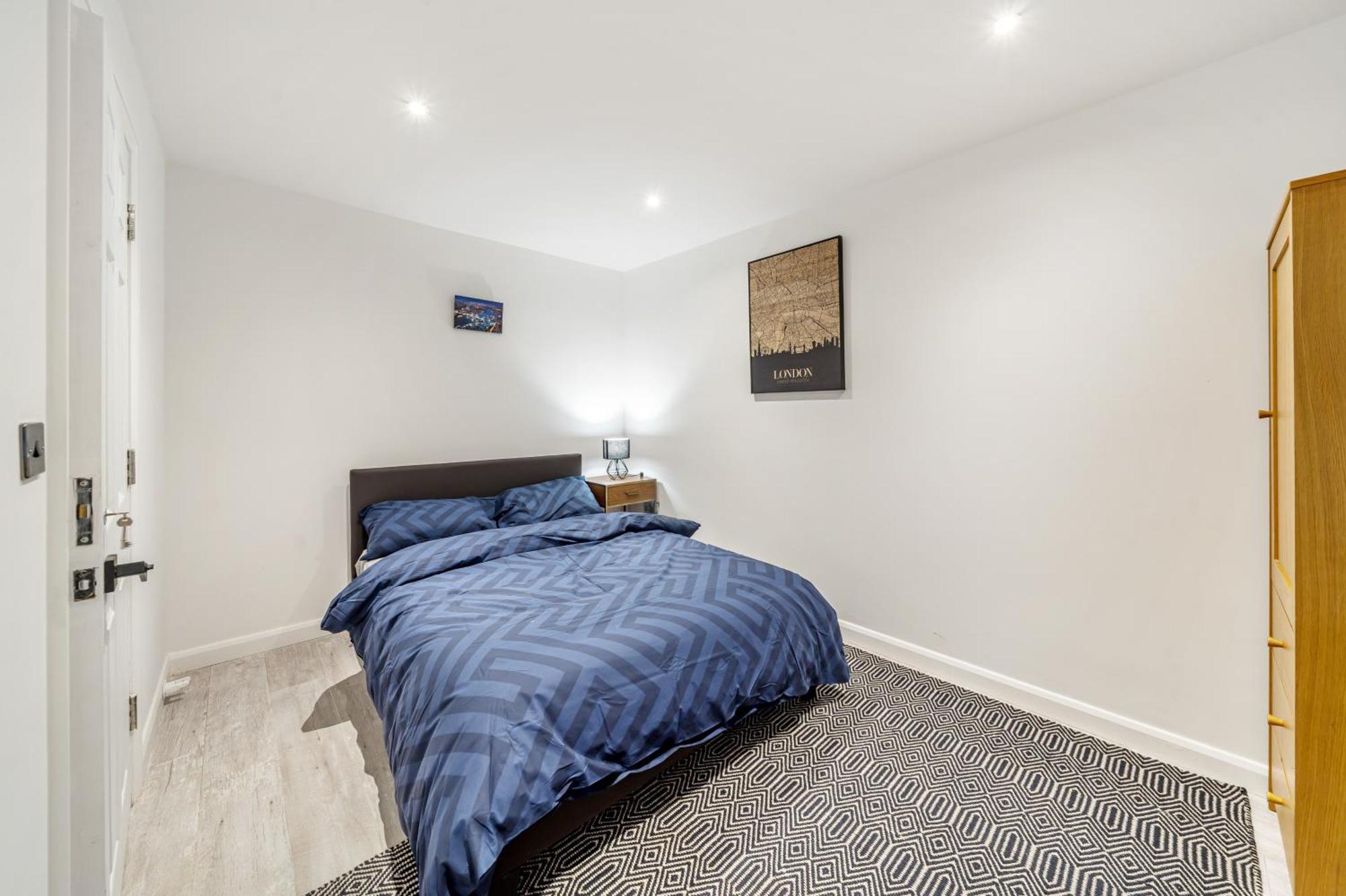 Two Bed Home In The Heart Of Egham Kültér fotó